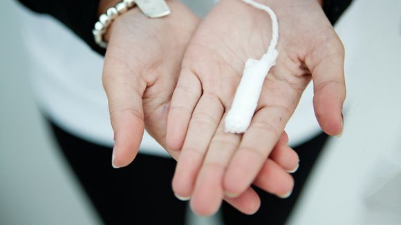 "Tampon, notre ennemi intime" : les tampons tuent-ils les femmes à petit feu ?