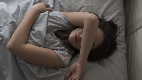 Apnée du sommeil : 9 symptômes qui doivent vous alerter