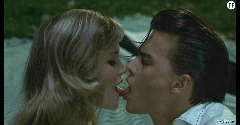  Johnny Depp et Amy Locane dans Cry Baby 