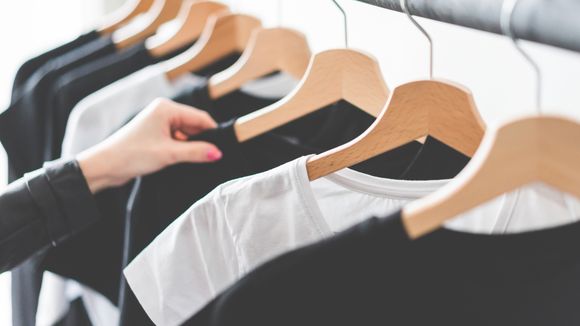 Pourquoi vous devriez toujours laver vos nouveaux vêtements avant de les porter