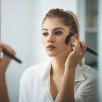 Les femmes maquillées sont considérées comme de moins bons leaders