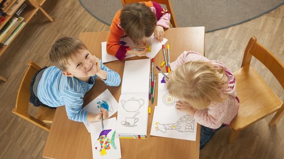 Abaisser l'âge obligatoire de scolarisation à 3 ans : bonne ou mauvaise idée ?