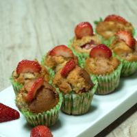 La recette simplissime des muffins à la banane et à la fraise