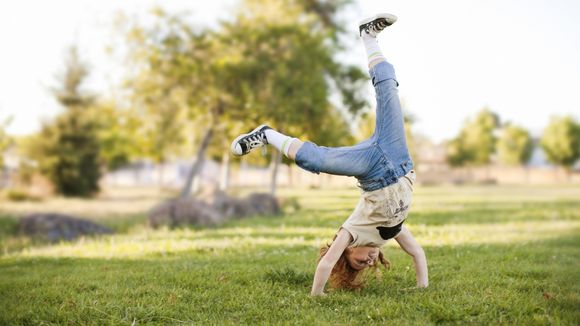 Mais pourquoi diable les pantalons des petites filles n'ont pas de poches ?