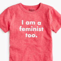 Ce T-shirt pour petit féministe crée la polémique (et c'est désespérant)