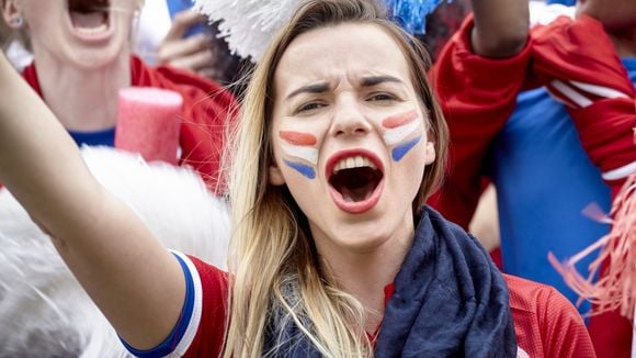 #Paietoncliché : oui, les femmes vont aussi prendre leur pied devant la Coupe du monde