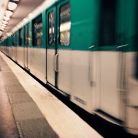 Le "harceleur à la couronne" du métro parisien sous le coup d'une enquête