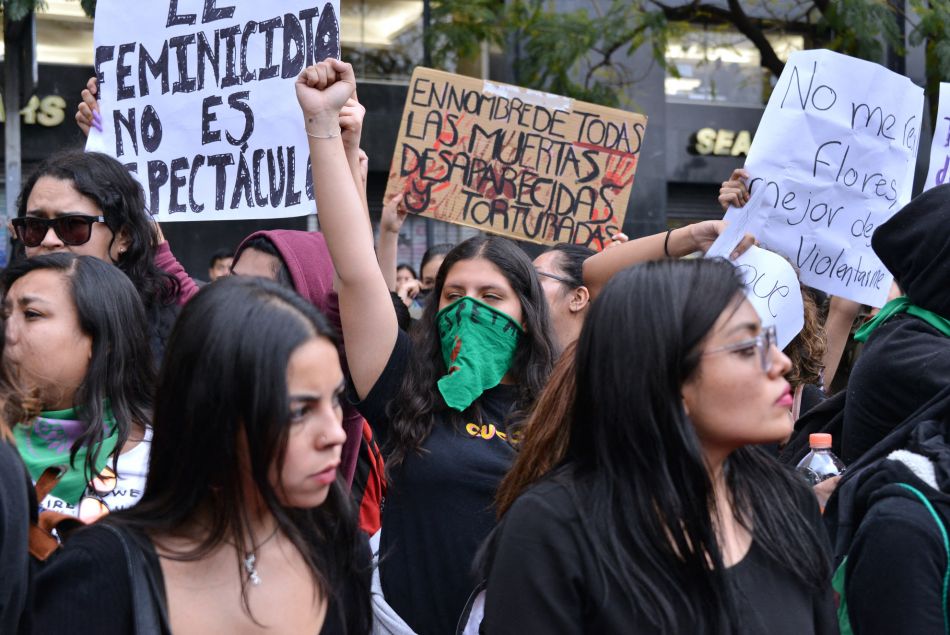 Au Mexique, les femmes protestent contre des violences toujours plus ignobles.