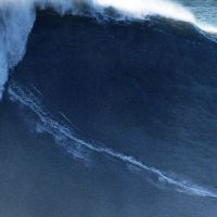 Justine Dupont et Maya Gabeira se disputent la plus grosse vague surfée par une femme