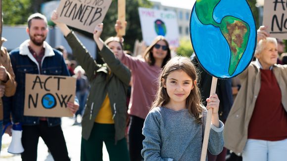 Ces personnes ne veulent pas d'enfants par peur de l"apocalypse climatique"