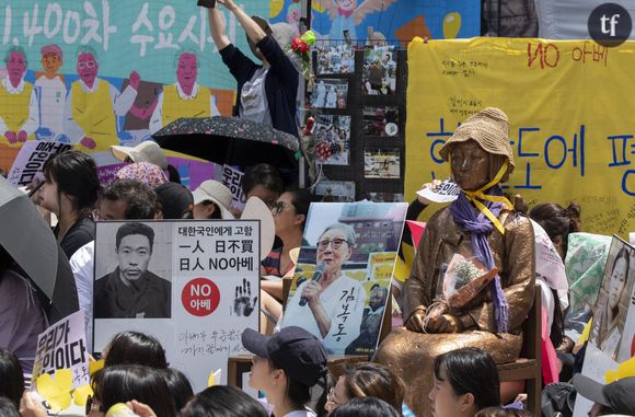 A Séoul, des manifestant·e·s exigent au Japon une compensation pour les ex-esclaves sexuelles, en août 2018.