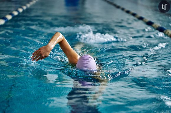 Humiliée à la piscine par un maître-nageur pour un maillot "trop échancré"