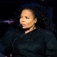 Janet Jackson raconte son combat éprouvant pour devenir mère à 50 ans