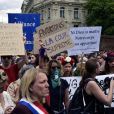 Des militantes pro-avortement à Paris, juin 2022