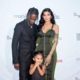 Kylie Jenner et Travis Scott et leur fille Stormi Webster aux Annual Parsons Benefit le 15 juin 2021