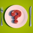 Si bien des "viandards" s'avèrent de droite ou d'extrême-droite, 32% des hommes qui se disent "très féministes" mangeraient de la viande "sans se soucier de la fréquence".