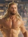 Chris Hemsworth torse nu dans "Thor : Love And Thunder"