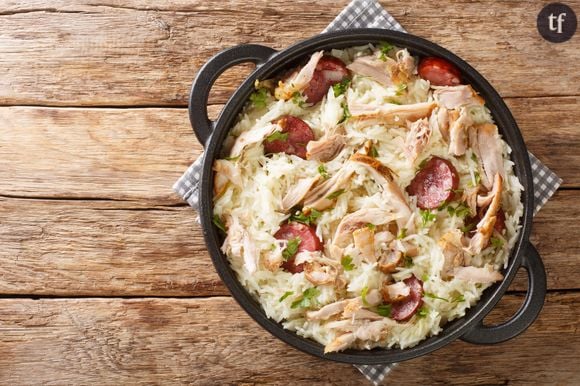 Heureusement, la tendance du one pot meal est là pour vous aider. La promesse ? Des recettes tout-en-un réalisées dans une seule et même casserole. De quoi se régaler sainement et avec un minimum de vaisselle à la clé. 