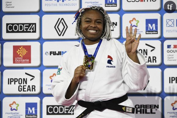 "On ne doit pas accepter ça" : victime de sexisme, la judokate Romane Dicko veut porter plainte
MONTPELLIER, FRANCE : Romane DICKO (FRA) médaille d'or des +78kg aux Championnats d'Europe de Judo Montpellier 2023, le 5 Novembre 2023. MONTPELLIER, FRANCE : Judo European Championships Montpellier 2023 on November 5th, 2023.