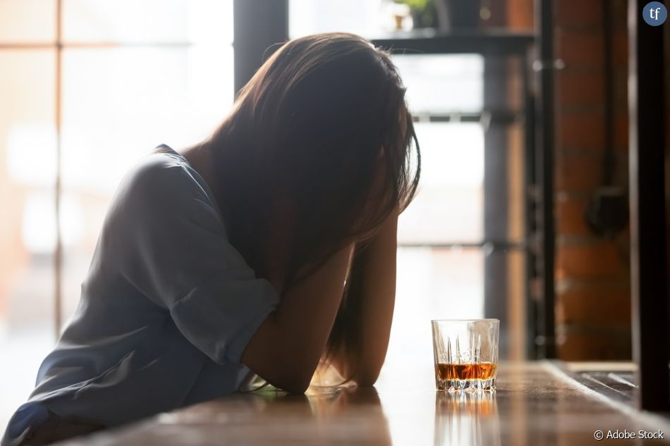 Alcool : les femmes pratiquent de plus en plus le &quot;binge drinking&quot;, et c&#039;est inquiétant