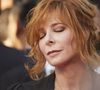 Tout est chaos : Mylène Farmer entre (enfin) dans le dico, oui oui 
Mylène Farmer - Montée des marches du film " OSS 117 : Alerte rouge en Afrique Noire " lors du 74ème Festival International du Film de Cannes. Le 17 juillet 2021 © Borde-Jacovides-Moreau / Bestimage 