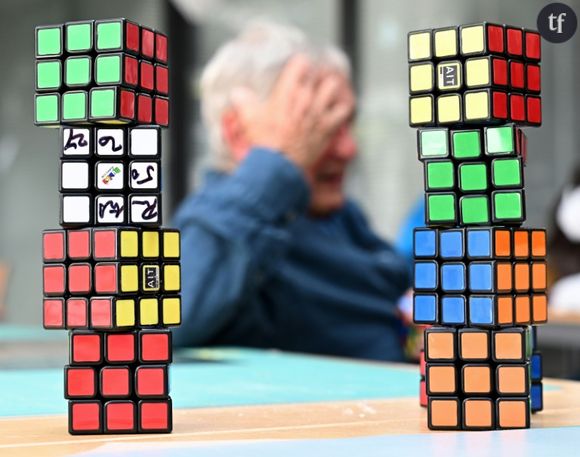 L'inventeur hongrois Erno Rubik lors d'un entretien avec l'AFP à Budapest le 29 avril 2024