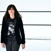 "Créativité, vitalité" et fashion : Chanel annonce le départ de sa directrice artistique Virginie Viard