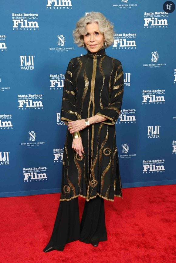 Jane Fonda envoie valser les gougnafiers et les malotrus dans une toute nouvelle prise de parole qui ravive les convictions profondément féministes et gentiment irrévérencieuses de cette immense star de cinéma. Elle n’a jamais été aussi insolente : tant mieux.