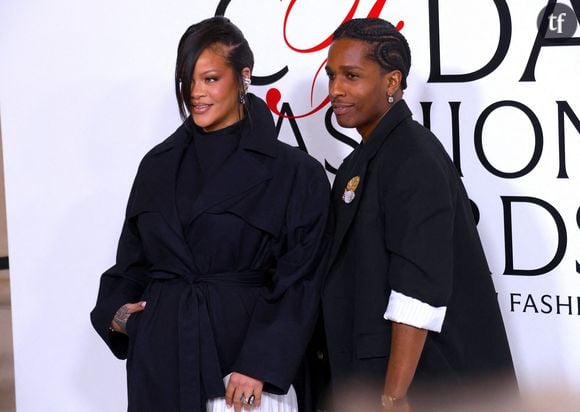 "C'est qui cette femme blanche ?" Rihanna accusée de bleaching (blanchiment de peau), elle choque sur ces nouvelles photos