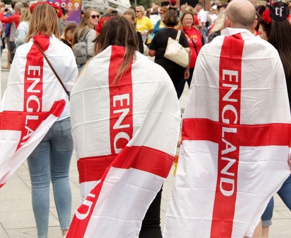 Bien que 77 % des femmes se soient senties en sécurité lors des matchs, près d’une sur quatre a déclaré ne pas se sentir en sécurité. Certaines ont été sifflées et harcelées de manière persistante", dénonce cette enquête accablante.