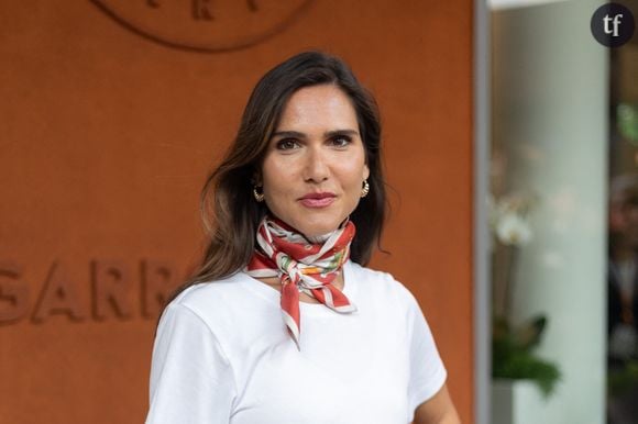 Joyce Jonathan assume ses textes "plus crus" qui constituent son nouvel opus. Elle explique vouloir aujourd'hui "parler de sa sexualité" à nos confrères de Purecharts dans une interview exclusive.