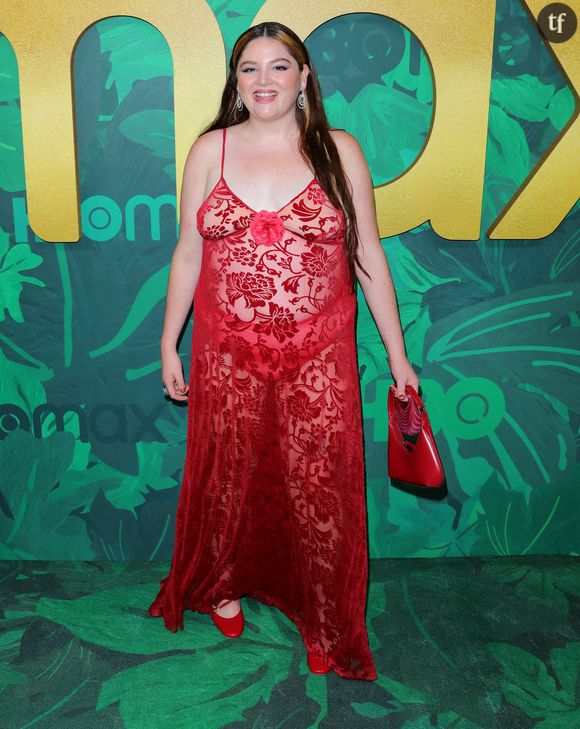 "Horrible, comme son jeu d'actrice" : Megan Stalter (Too Much de Netflix) rend fous les haters avec cette tenue en carton