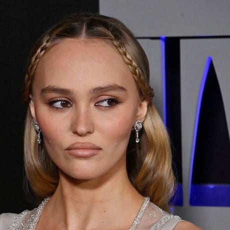 "On dirait son père" : Lily Rose Depp en couple, sa petite-amie victime de critiques