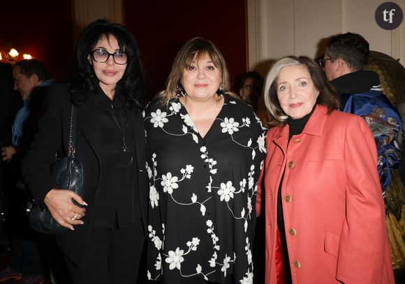 Michèle Bernier... La femme de théâtre se livre sans filtre dans C à Vous. Dépression, santé mentale, charge mentale des femmes... Cette célèbre humoriste et actrice française brise le silence sur ce qu'elle a dû affronter après les drames de sa vie.