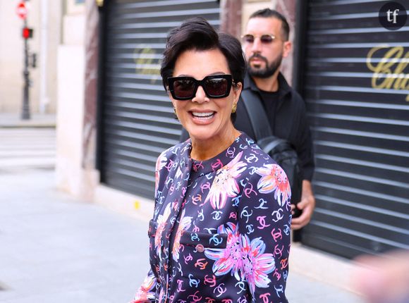 "Un corps naturel", "Kourtney est sa jumelle" : Kris Jenner dévoile des photos d'elle plus jeune en bikini et enflamme Instagram
