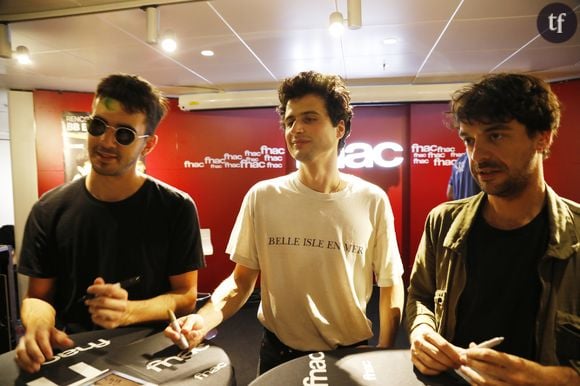 "B*iser des meufs un peu sal*pes", "Culture du viol" : les BB Brunes, un groupe hyper misogyne ? Son chanteur réagit 20 ans plus tard