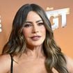 "La femme la plus sexy du monde" : en maillot de bain ultra décolleté, Sofia Vergara rend fous les internautes
