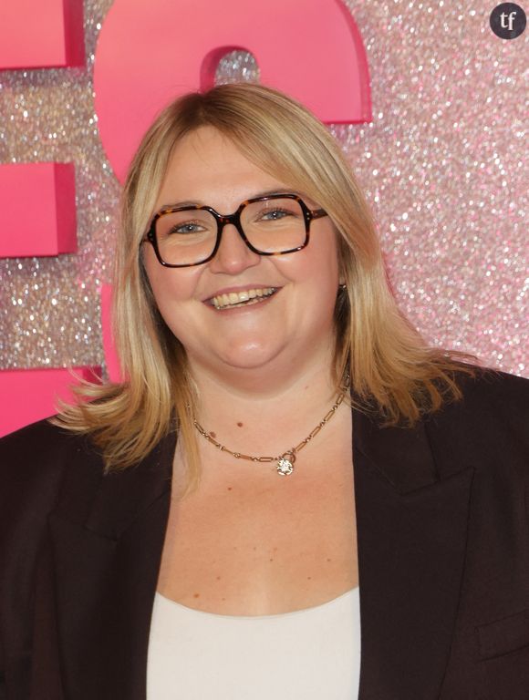 On en parle peu mais un stéréotype sexiste et grossophobe perdure : celui de la femme grosse forcément "nice", sympa, souriante, feel good. Cette célèbre chanteuse dénonce cette injonction sociale.