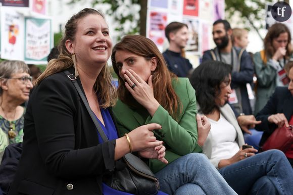 En plein meeting, cette incontournable femme politique de gauche y est allée d'une confession pour le moins renversante. Elle a partagé à son audience sa "honte"...