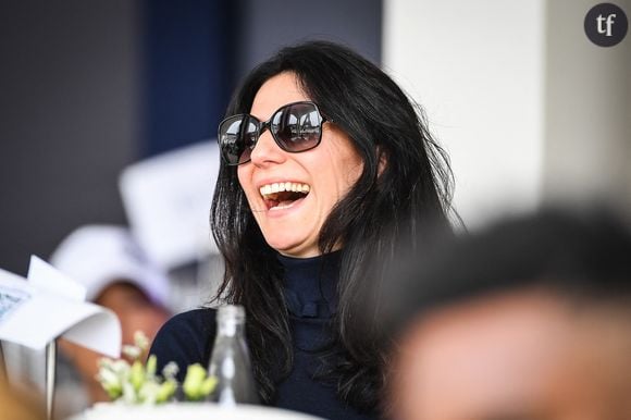 "Inspirante", "role model" : Marie DRUCKER incite les femmes de 50 ans à "aimer ce qu'elles sont aujourd'hui"