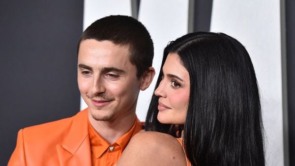 “Sensationnelle !” : Kylie Jenner en robe latex ultra moulante, elle confirme son statut de queen sexy