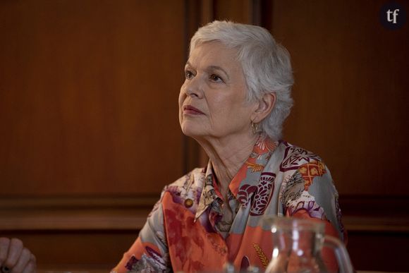 Des mots particulièrement forts. Francine a eu un cancer du sein, une ablation, et son compagnon Marc s'est ainsi autorisé à "chérir son autre sein", comme il l'énonce lui-même. De fait, le rapport à la maladie a intensifié leurs rapports sexuels et incité le couple à approfondir davantage leur recherche intime de plaisir. Avec plus de réciprocité et une attention redoublée !