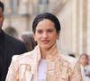Rosalia est présente à Paris pour assister à la Fashion Week.