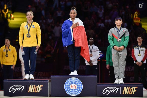 "Aujourd'hui je n'ai rien", a confié la gymnaste martiniquaise à RTL, au sujet de la perte de ses sponsors après les J.O de Paris.