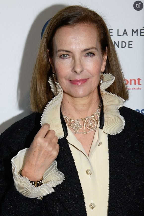 "Je mange à ma faim, il est impossible que la famine existe dans le monde. CQFD", "Il aurait été préférable qu'elle se taise tout comme Fanny Ardant, et laisser uniquement la parole aux victimes.", "C´est puissant le déni. Y´a quand même beaucoup de victimes Carole. C´est pas arce qu´avec toi il était gentil qu´il l´était avec les autres. La fatigue je vous jure !", "Il sait avec qui il le faisait et avec qui il fallait bien se tenir.", fustigent les auditeurs et auditrices de RTL.