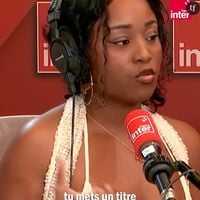 "Emoji pêche" : cette rappeuse jugée "trop sexy" par les machos célèbre ses "fesses de bad girl" sur ces images qui choquent les réacs