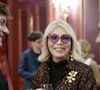 "Pour moi c'est pilules matin midi et soir !": cette étrange confession d'Amanda Lear dérange, et pour une bonne raison