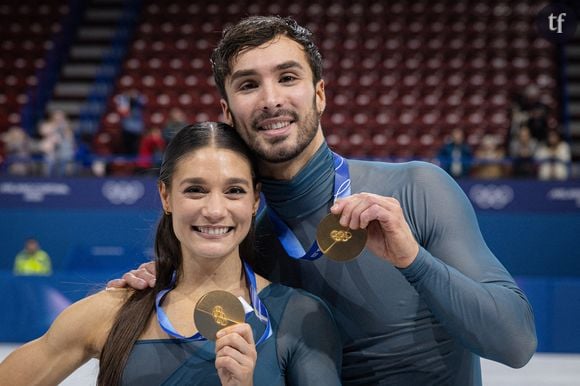 "Violences sexuelles !" : Pourquoi la médaille d’or du duo Français au patinage aux JO fait polémique