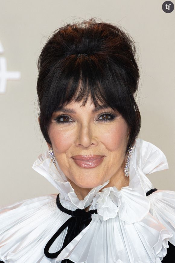 "Incroyable !", "Comment c'est possible ?" : Kris Jenner méconnaissable à 70 ans, elle choque Internet avec son nouveau visage