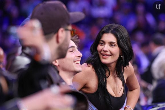 Kylie Jenner dévoile sa vie sexuelle avec Timothee Chalamet et les fans sont choqués